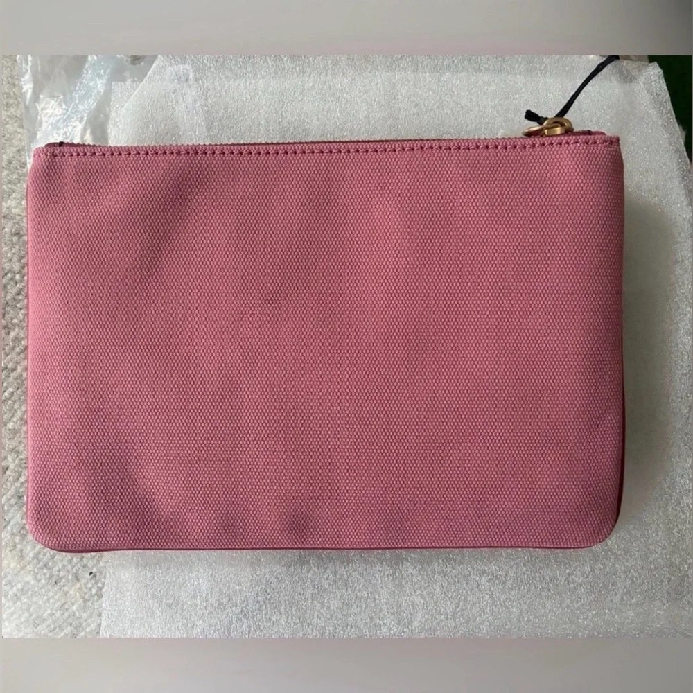 Coach Coffee Shop Lil Miss Jo Pink Pouch NWT - Picture 2 of 3